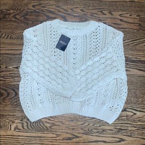 BRAND NEW/NEVER WORN Creme balloon sleeve sweater